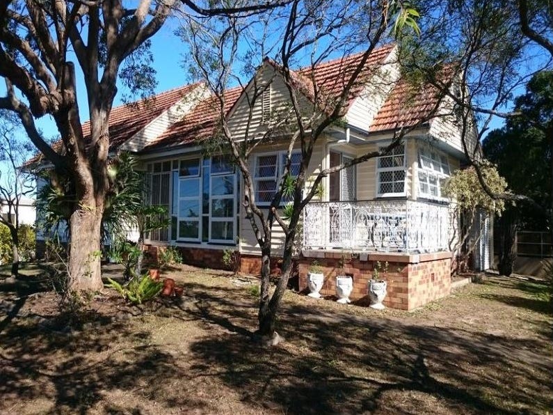 224 Banks Street, Ashgrove, QLD 4060