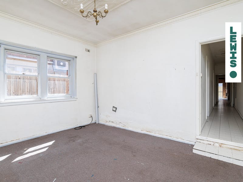 318 Reynard Street, Pascoe Vale South, VIC 3044