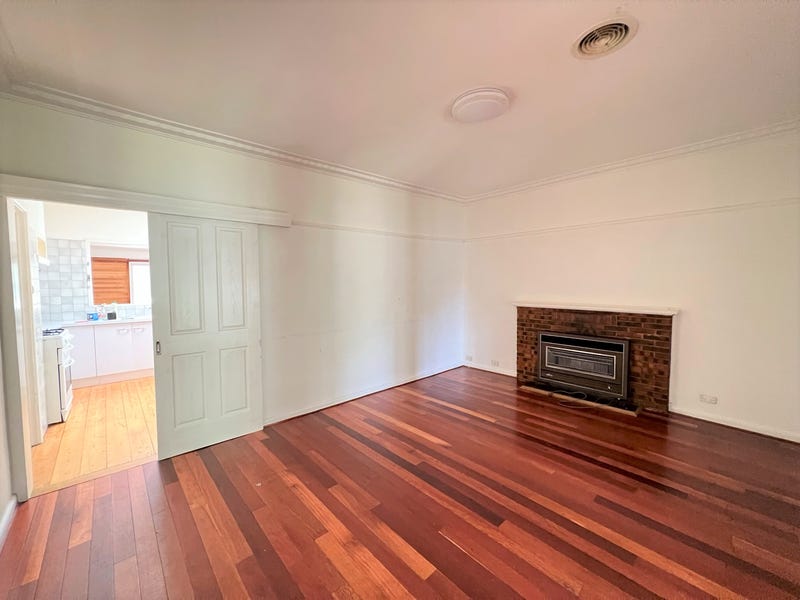 392 Buckley Street, Essendon West, VIC 3040