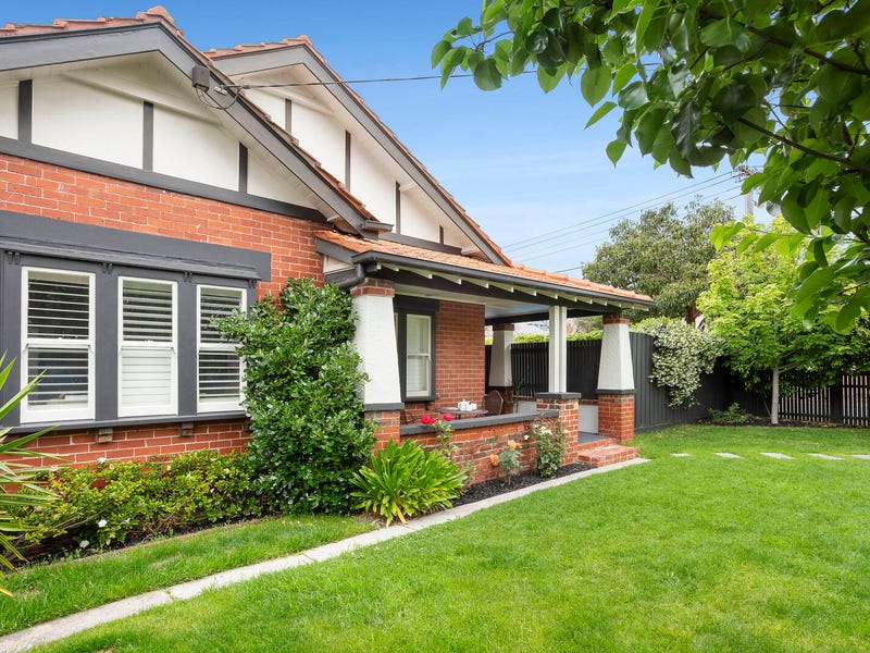 24 Fewster Road, Hampton, VIC 3188