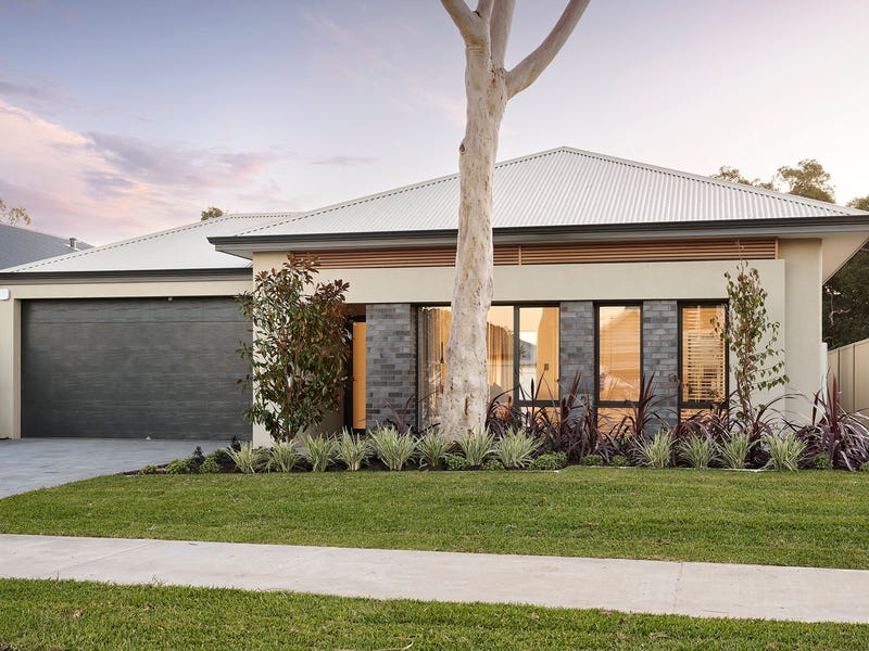 13 Chindwin Loop, Hilbert, WA 6112 House for Sale