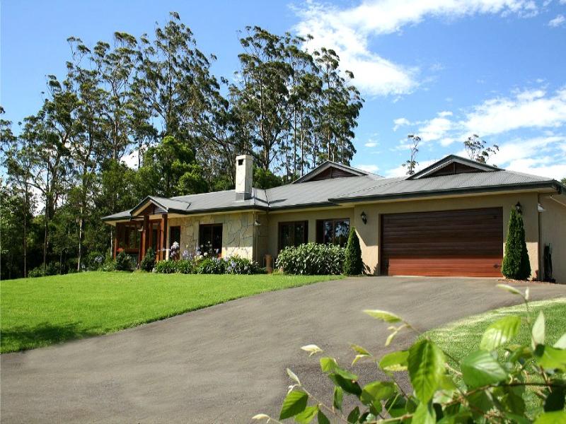 2632 Curtis Road, Tamborine Mountain, QLD 4272