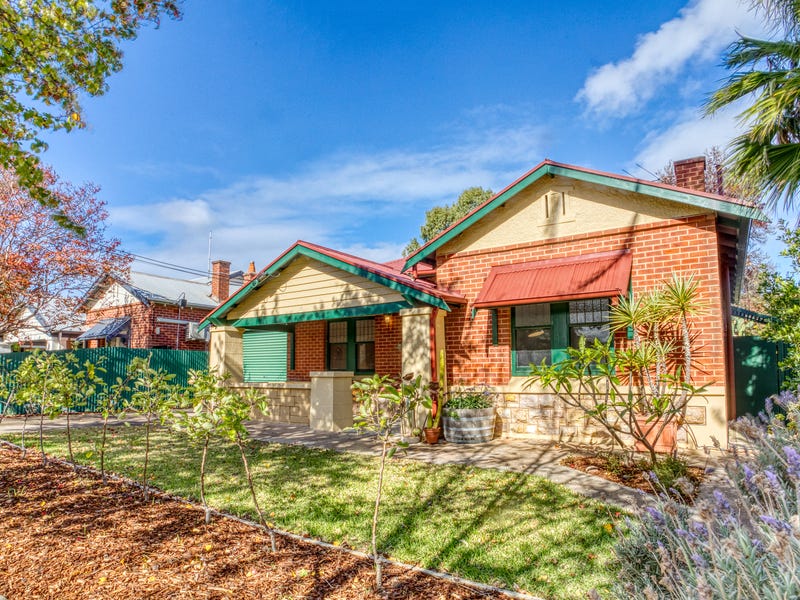 10 Glengarry Avenue, Glandore, SA 5037