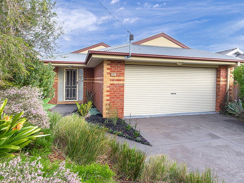 114 Fifth Avenue, Rosebud, Vic 3939 Property Details