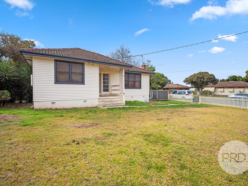 12 Tichborne Crescent, Kooringal, NSW 2650 House for Sale
