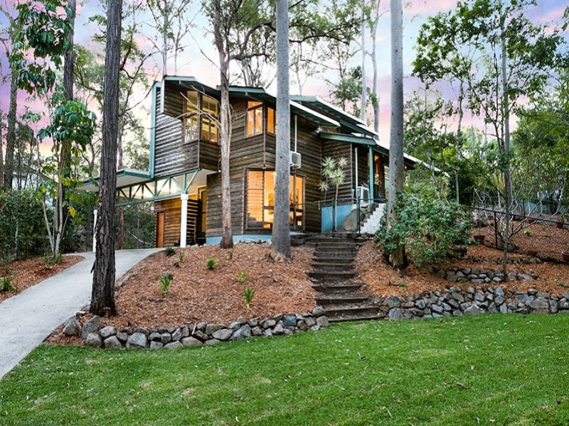 45 Ludlow Street, Chapel Hill, QLD 4069