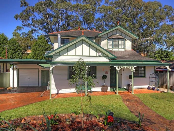 8 Simmons Street, Revesby, NSW 2212 Property Details