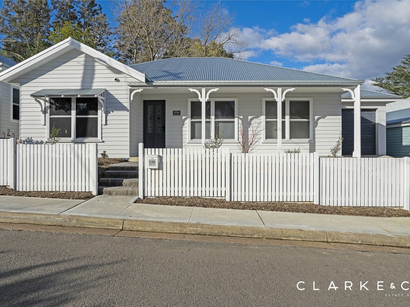 2/3A Bonar Street, Maitland, NSW 2320 Property Details