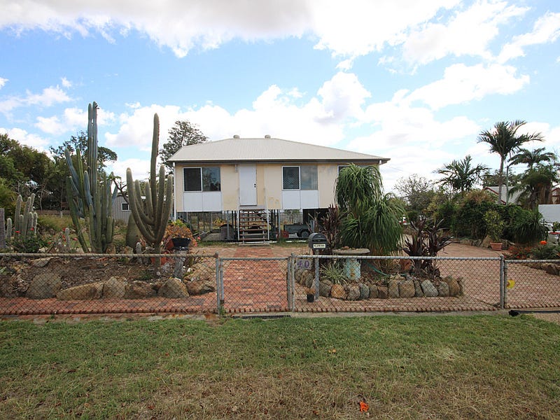 40 HERBERT STREET, Wandal, Qld 4700 Property Details