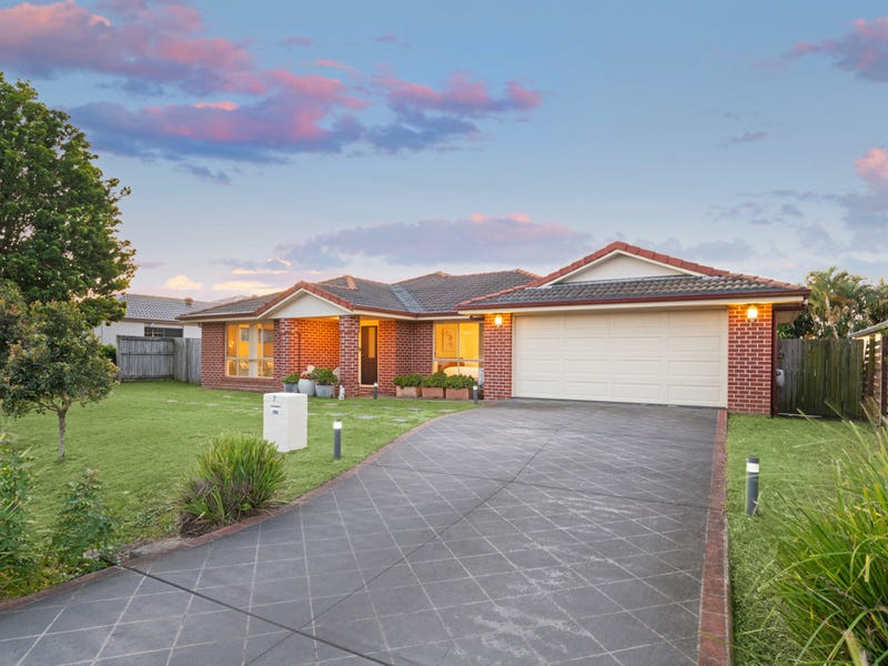 7 Finke Close, Parkinson, Qld 4115 Property Details