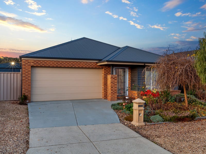 20 Wattlebird Way, Kilmore, Vic 3764 House for Sale