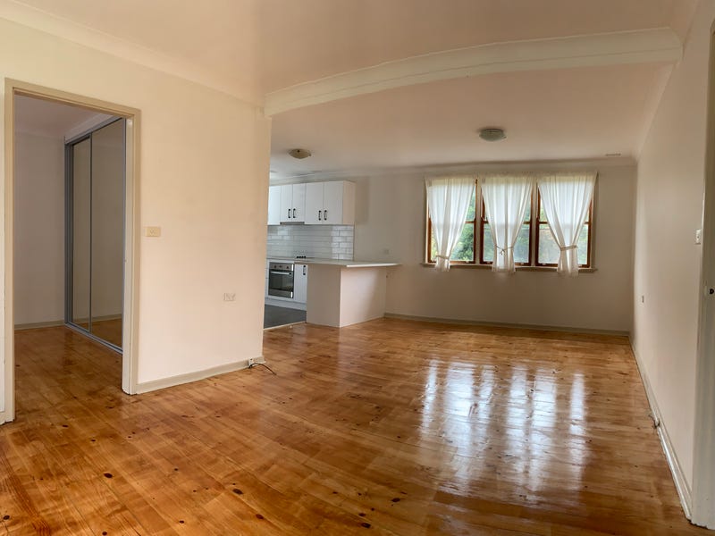 71 Walker Street, Helensburgh, NSW 2508