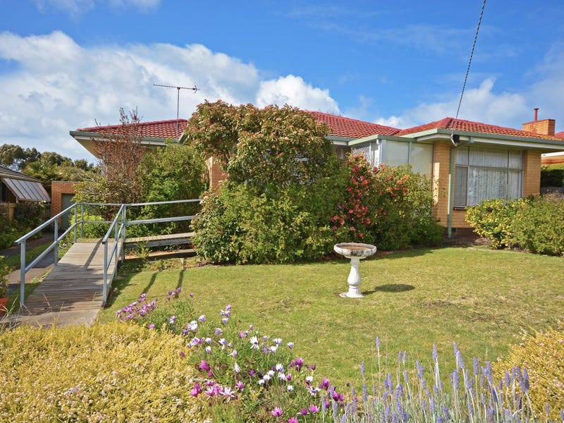 40 Avonmore Avenue, Portland, VIC 3305