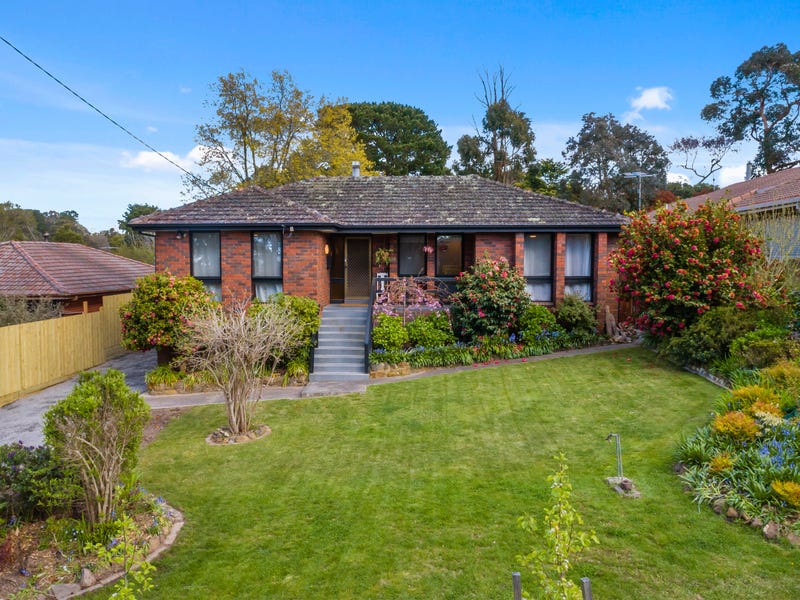 12 Bent Street, Macedon, VIC 3440