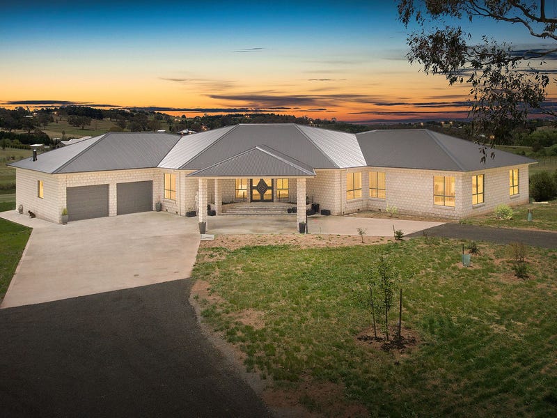 88 Greendale Cres, Runowaters, NSW 2580