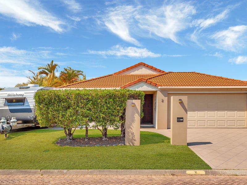 Houses for Sale in Burleigh Waters, QLD 4220