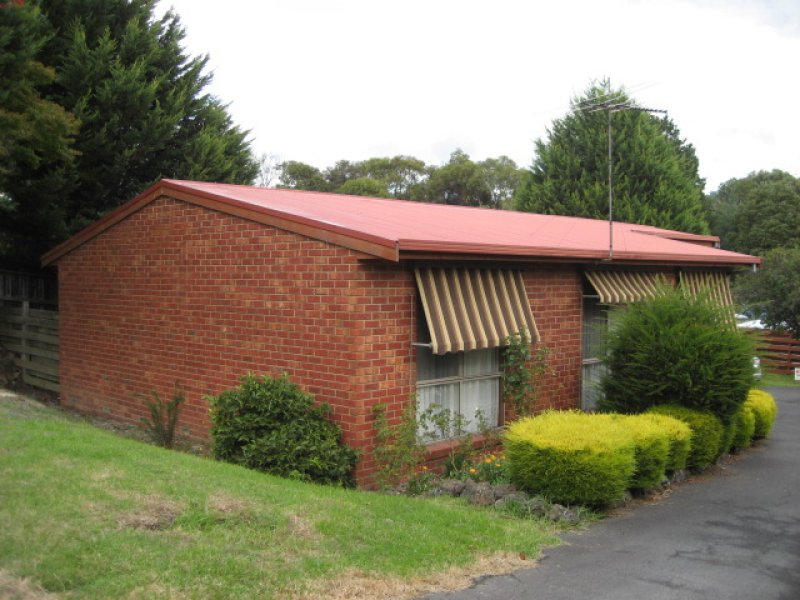 1/24 Little Yarra Road, Yarra Junction, VIC 3797