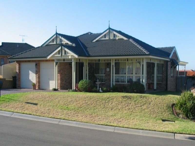 17 Lomandra Cres, Mount Annan, NSW 2567