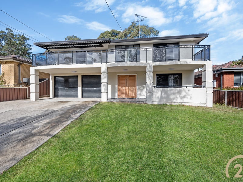 42 Jacaranda Drive, Hall, NSW 2198