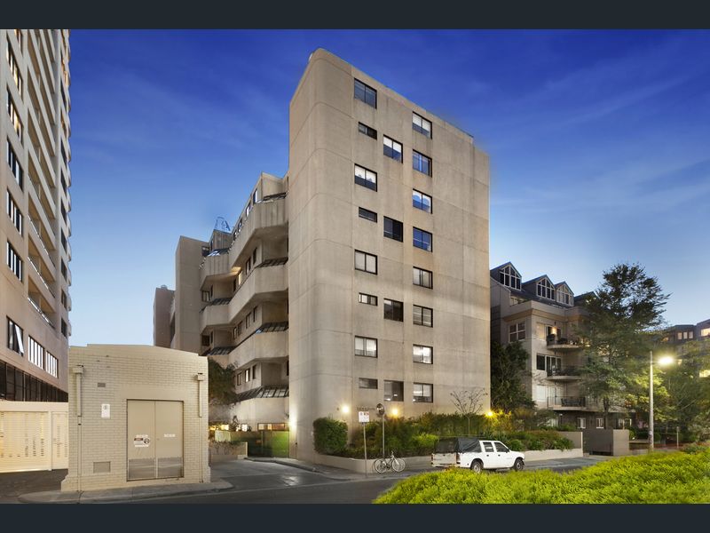 31/27 Queens Road, Melbourne, Vic 3004