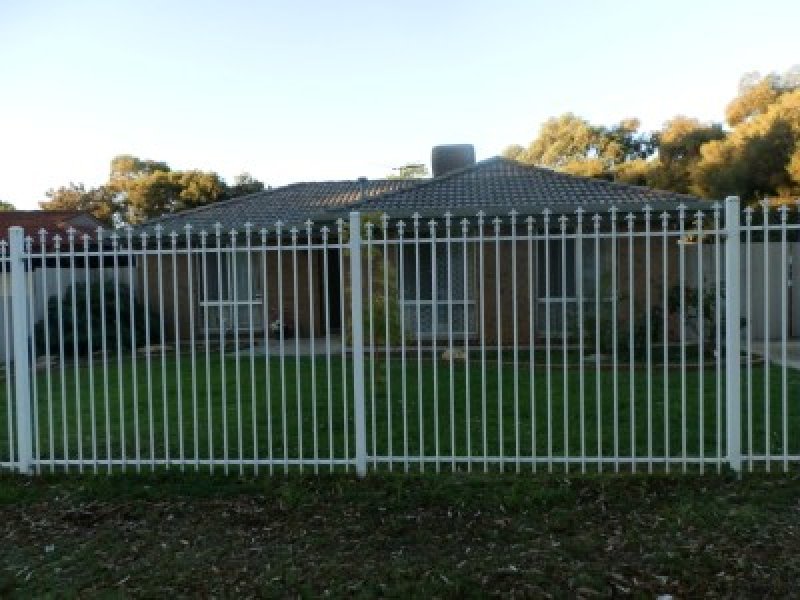 21 Duffield Drive, Pooraka, SA 5095