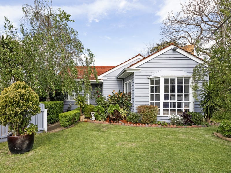 1/4 Orwil Street, Frankston, Vic 3199 - Property Details