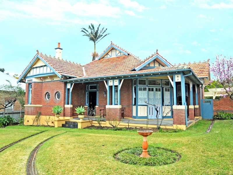 2 Regent Street, Maitland, NSW 2320 Property Details