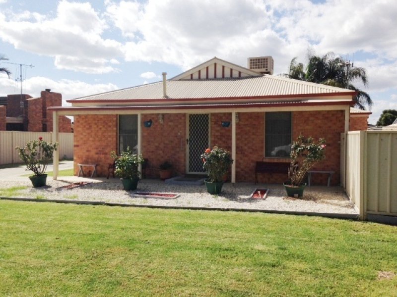 1/76 South Road, Yarrawonga, Vic 3730 Property Details