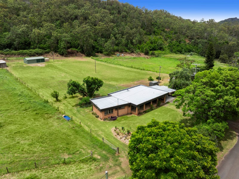 1956 Flagstone Creek Road, Upper Flagstone, QLD 4344