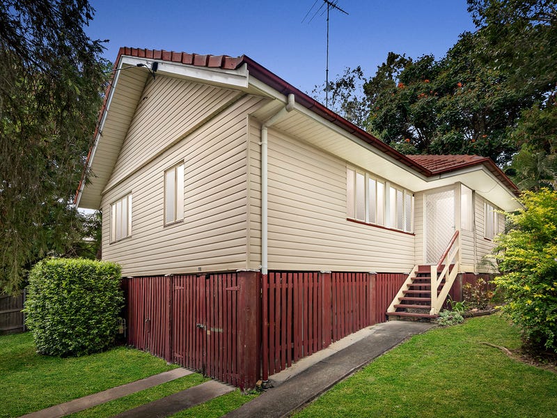 72 Corrigan Street, Keperra, Qld 4054 Property Details