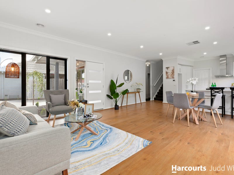 2/10 Kurrajong Avenue, Glen Waverley, VIC 3150