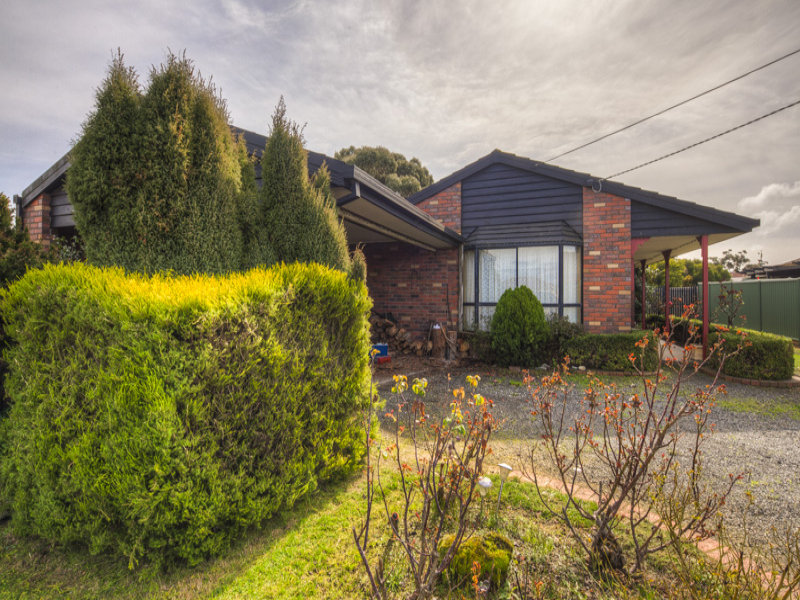 11 Panorama Drive, Vic 3356 Property Details