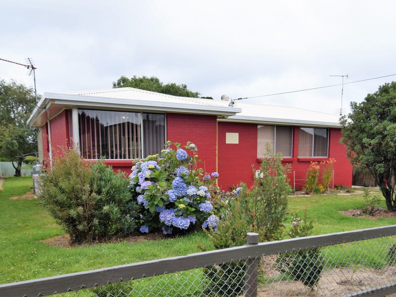 12 Little Quiggin Street, Waratah, Tas 7321 Property Details