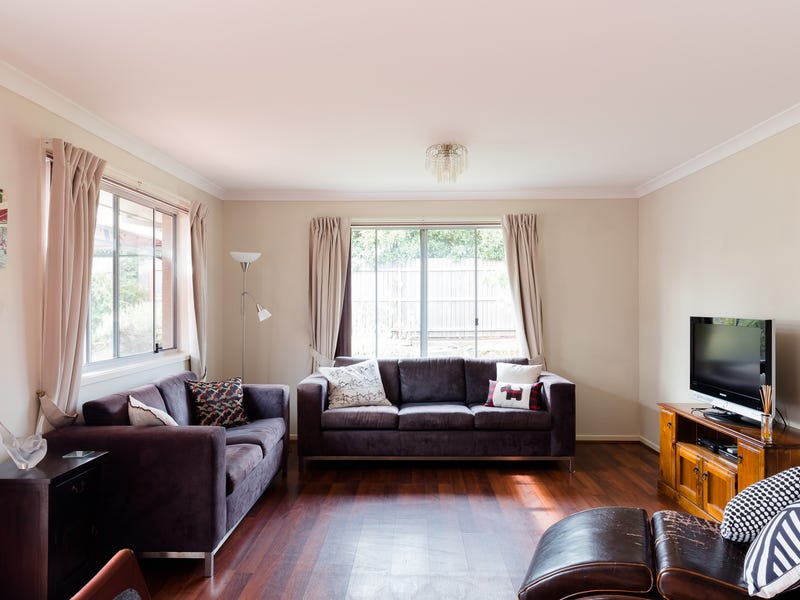 27 Constance Stone Street, MacGregor, ACT 2615 Property Details