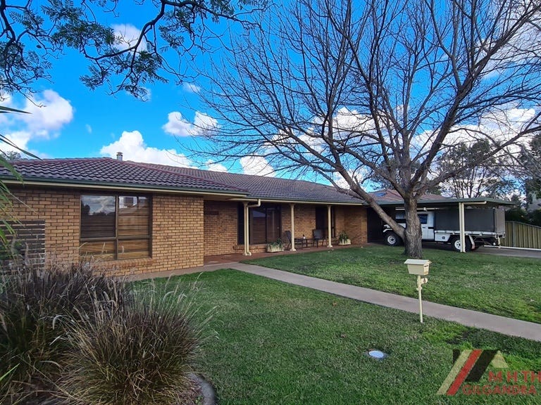 4 Rawson Street, Gilgandra, NSW 2827 House for Sale