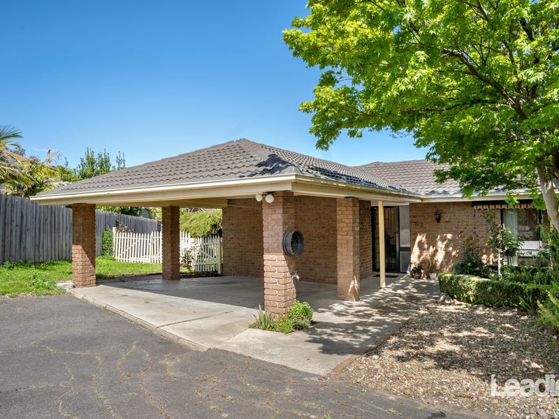 63 Menzies Drive, Sunbury, VIC 3429