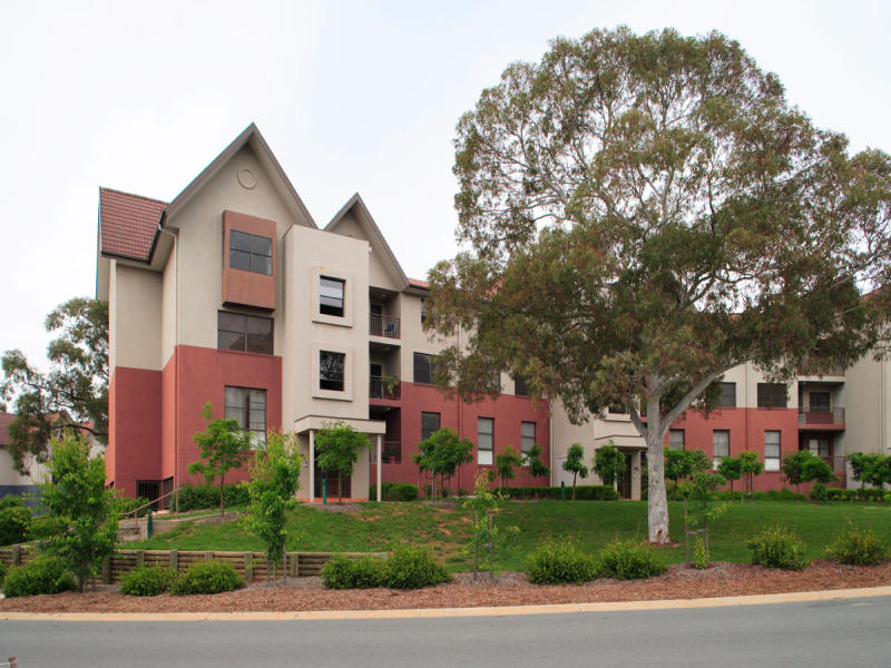 10/2 Eldridge Crescent, Garran, ACT 2605 Property Details