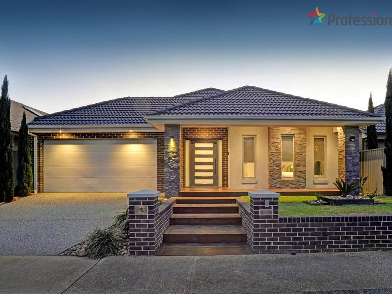 9 The Grange Caroline Springs Vic 3023