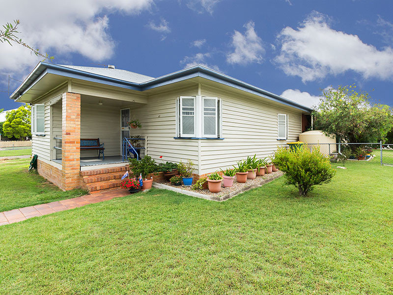 49 Clifton Street, Booval, Qld 4304 Property Details