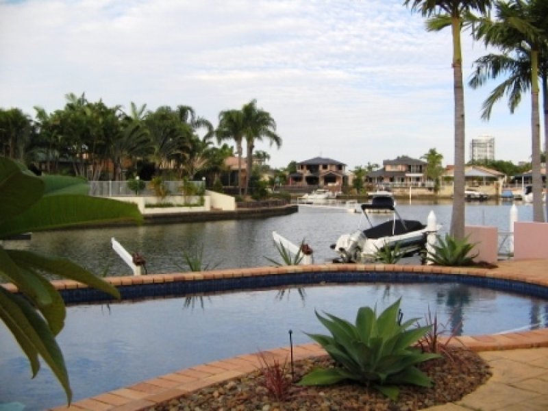 77 Sundance Way, Runaway Bay, QLD 4216