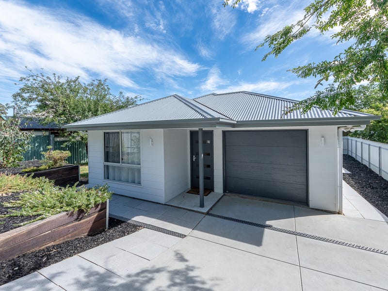 1 Daddow Road, Mount Barker, SA 5251