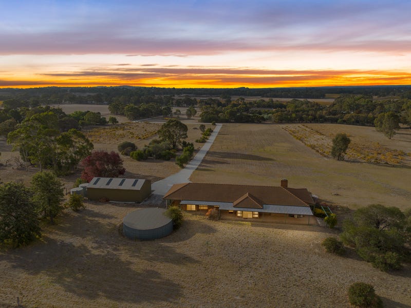 Houses for Sale in Nuriootpa, SA 5355