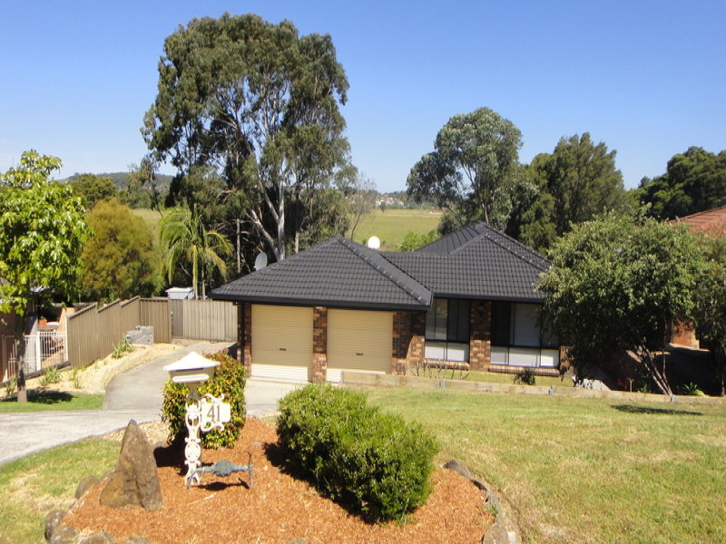 41 Sierra Drive, Horsley, NSW 2530