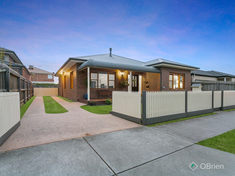 21 Eighth Avenue, Chelsea Heights, VIC 3196