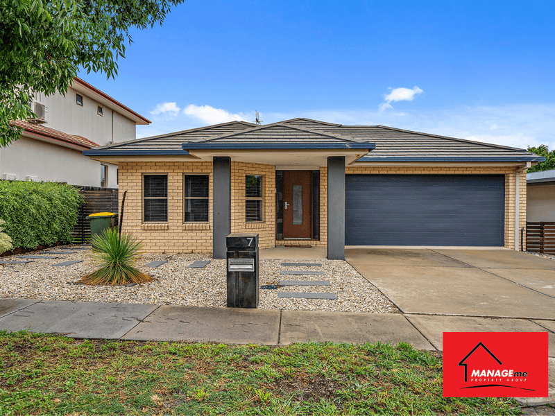 7 Allnutt Cres, Forde, ACT 2914