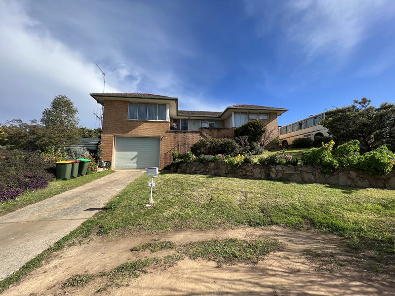 4 Glenwarrie Place, Parkes, NSW 2870