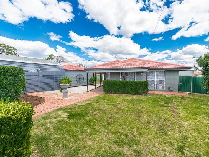 10 Kingsford Smith Drive, Wilsonton, Qld 4350 Property Details