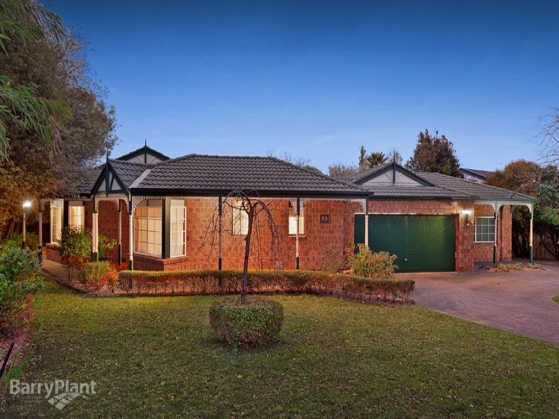 69 Brisbane Street, Berwick, Vic 3806 Property Details