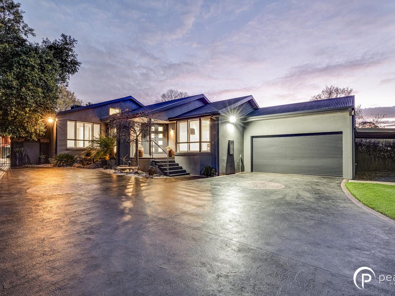 34 Inglis Road, Berwick, Vic 3806 Property Details