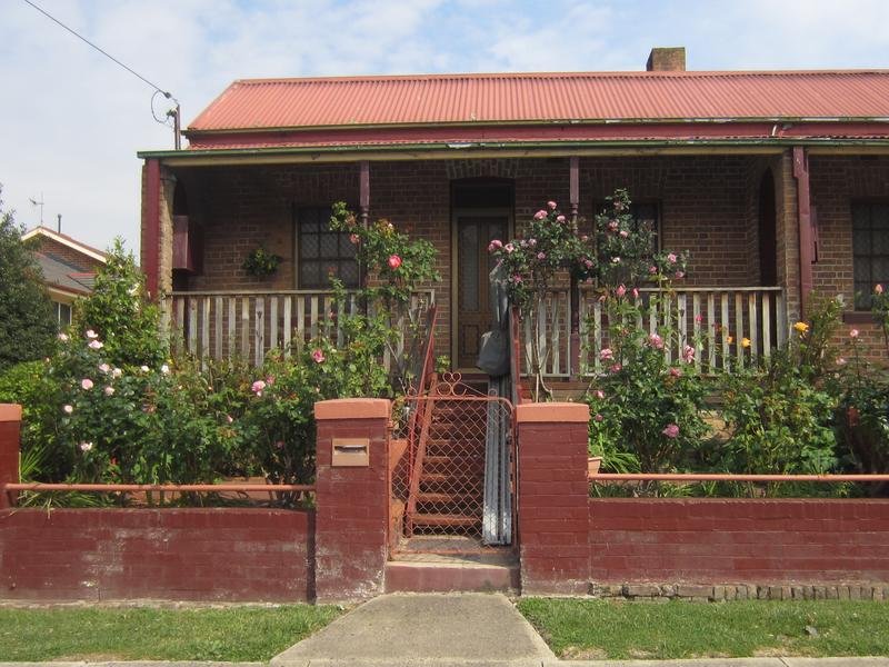 142 Bourke Street, Goulburn, NSW 2580
